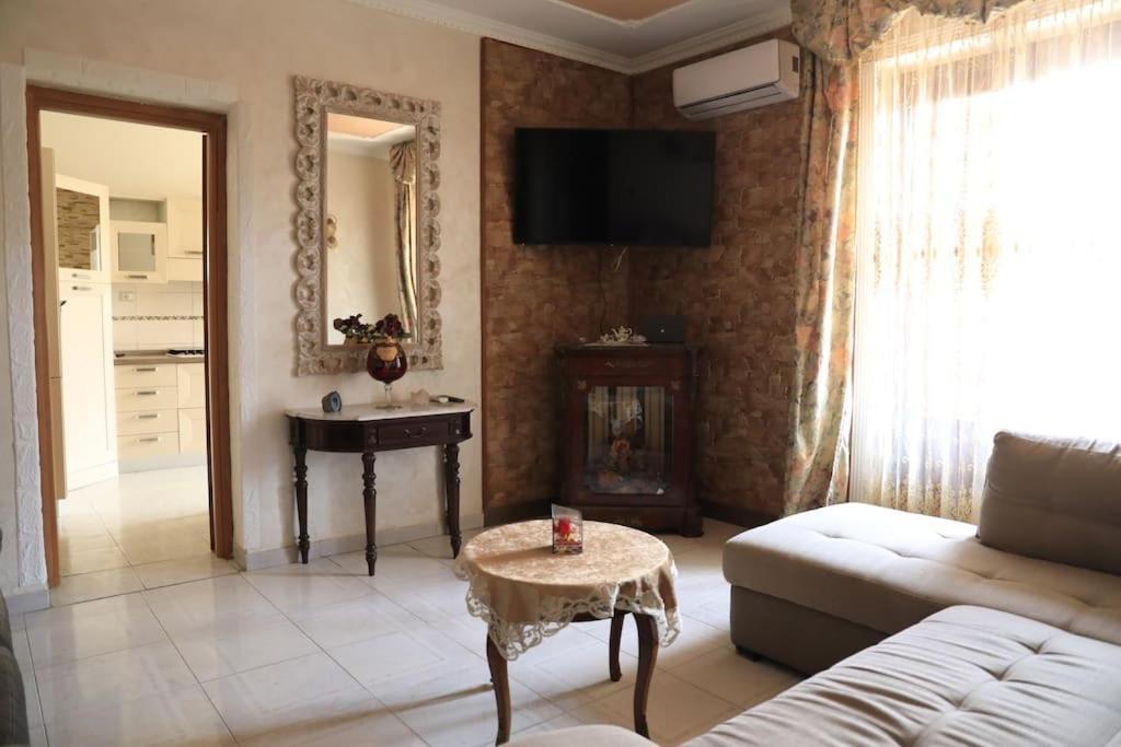 Due Minuti Dal Mare Con Balcone Vista Mare Apartment Tropea Exterior photo