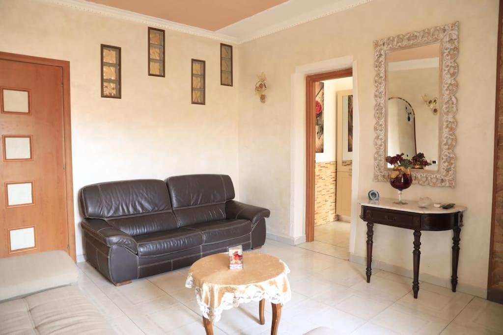 Due Minuti Dal Mare Con Balcone Vista Mare Apartment Tropea Exterior photo